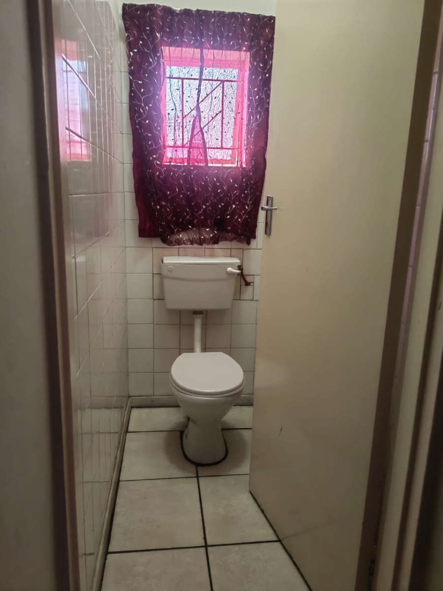 4 Bedroom Property for Sale in Schoemansville Western Cape